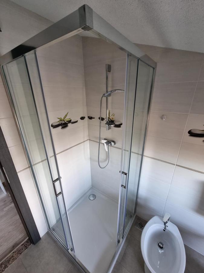 Apartment Pharos Zambratija  Ngoại thất bức ảnh