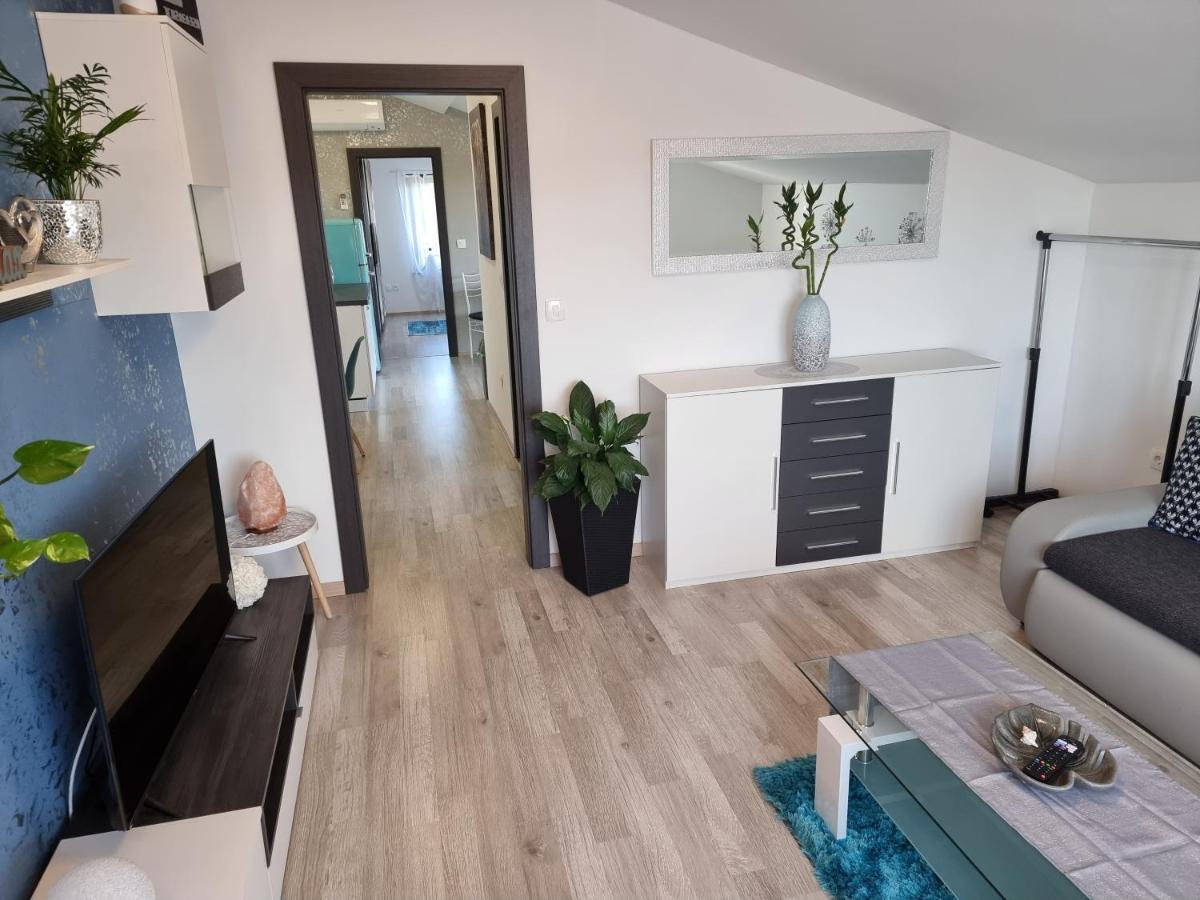 Apartment Pharos Zambratija  Ngoại thất bức ảnh